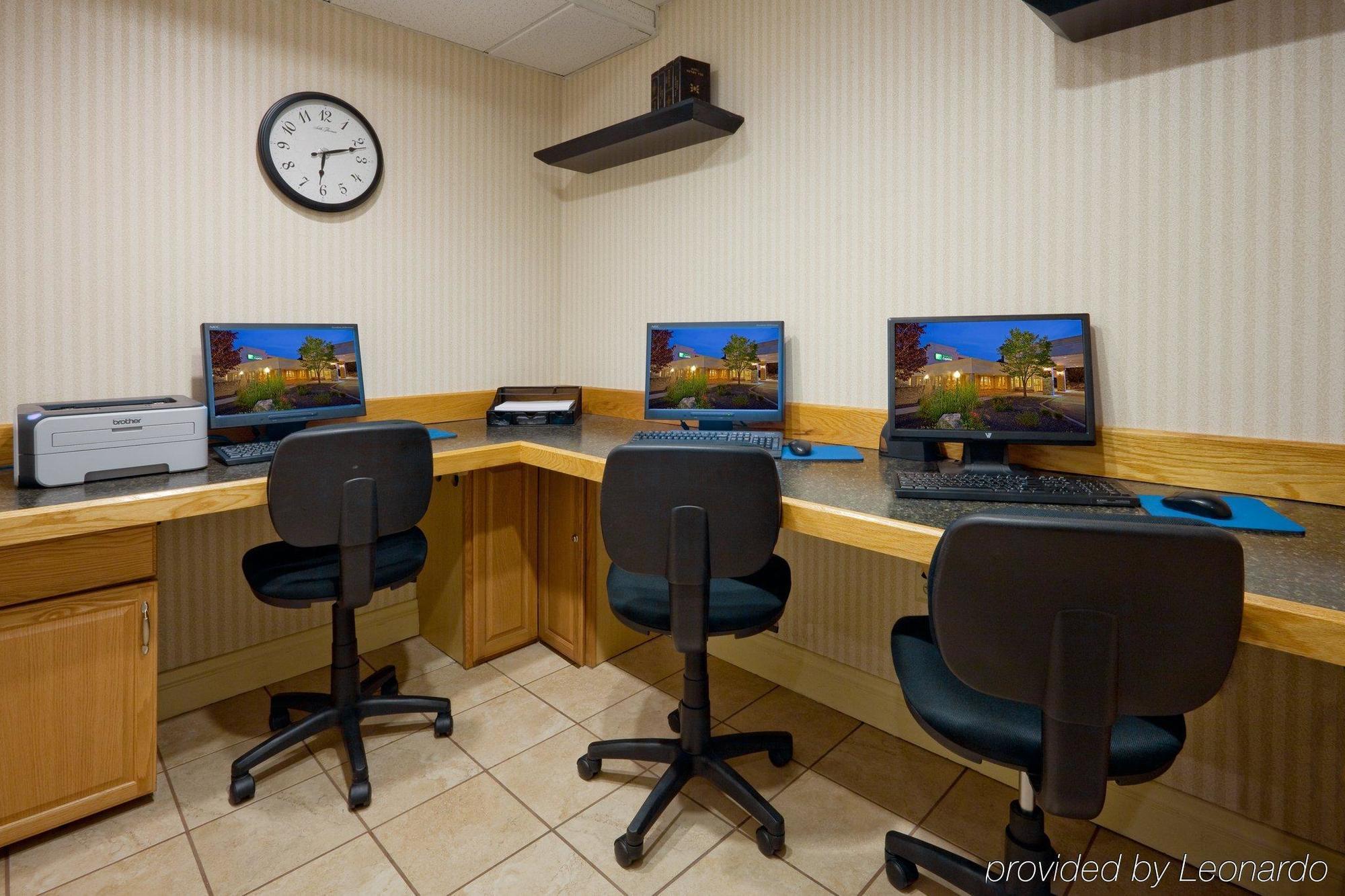 Holiday Inn Express Poughkeepsie By Ihg Tiện nghi bức ảnh