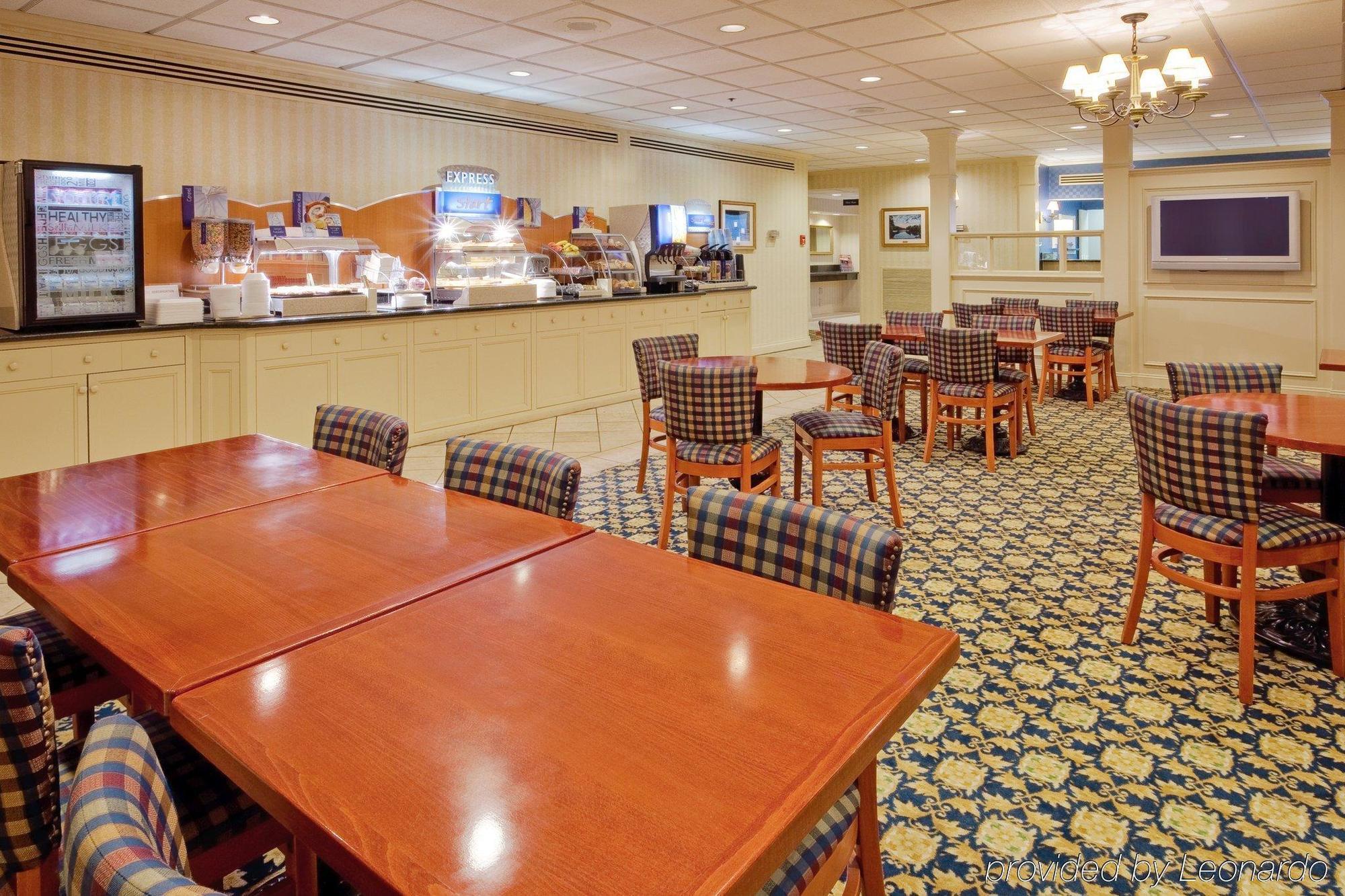 Holiday Inn Express Poughkeepsie By Ihg Ngoại thất bức ảnh